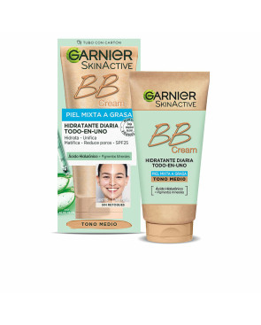 Crema Idratante con Colore Garnier Skinactive Bb Cream Pelle Mista Pelle grassa Medium 50 ml Spf 25