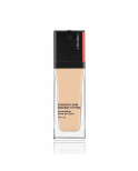 Base per Trucco Fluida Synchro Skin Radiant Lifting Shiseido 220 (30 ml)